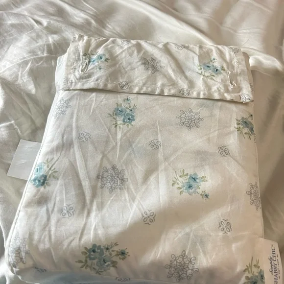 Simply Shabby Chic White Blue Floral Medallion Sheet Set - twin - Picture 1 of 5